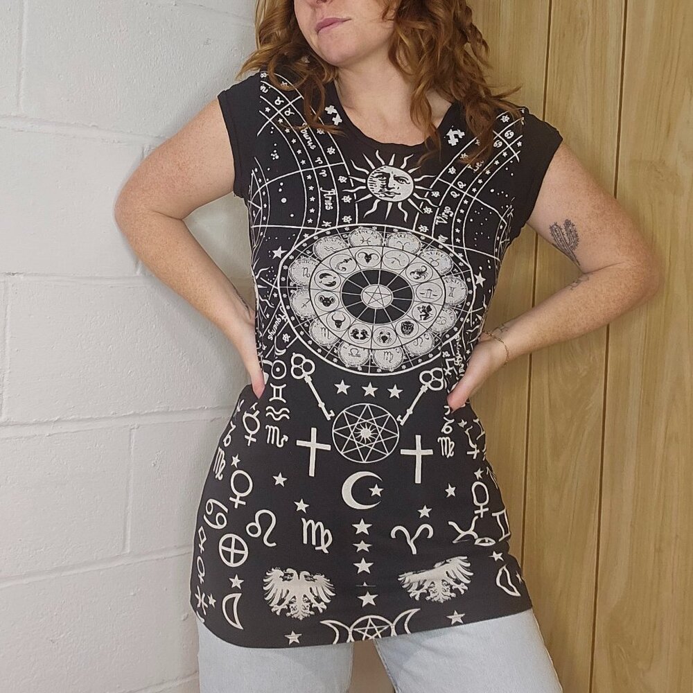 y2k Indie Sleeze Goth McBling Witchy Skater Alt Emo Black Horoscope Baby Tee